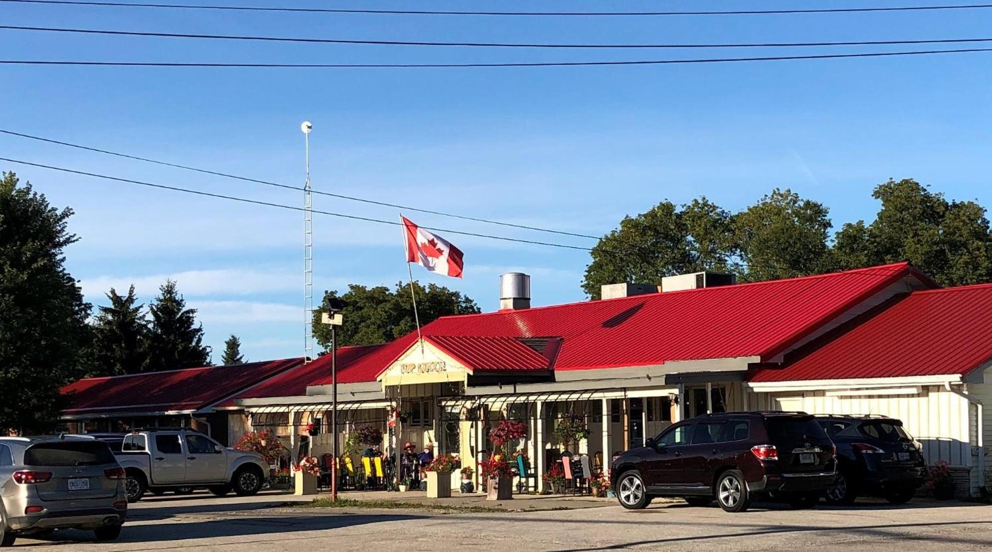 Top Notch Motel Wiarton Kültér fotó